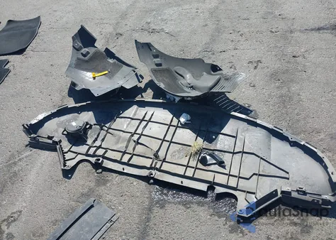 2022 Tesla Model X Plaid Tri Motor All-Wheel Drive from USA, damaged, VIN 7SAXCBE68NF329619